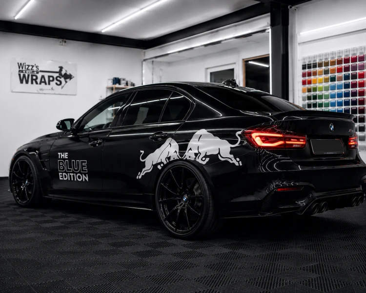 BMW RED BULL SUMMER EDITION